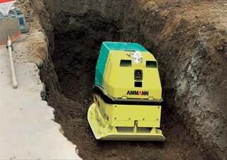 Piastre vibranti Piastre vibranti reversibili Ammann APH 1000 TC
