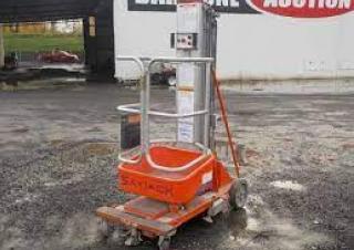 Piattaforme aeree articolate telescopiche Piattaforme aeree verticali Skyjack SJPI 20