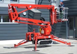 Piattaforme aeree articolate Piattaforme aeree articolate cingolate EuropeLift TR 15 GT