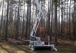 Piattaforme aeree articolate Piattaforme aeree articolate cingolate Altec AT41MW/PW