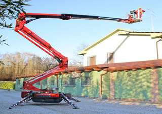 Piattaforme aeree articolate Piattaforme aeree articolate cingolate Hinowa Lightlift 20.10 Performance IIIS MK3