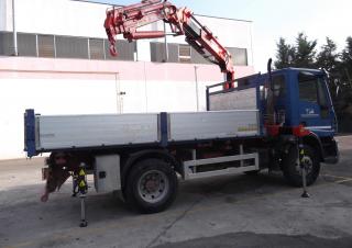 Piattaforme aeree articolate Piattaforme aeree articolate su rimorchio trainabile Benelligru 10510/3S3