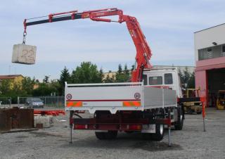 Piattaforme aeree articolate Piattaforme aeree articolate su rimorchio trainabile Benelligru 18000/4S3S2