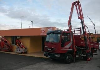 Piattaforme aeree articolate Piattaforme aeree articolate su rimorchio trainabile Benelligru 8510/3S2