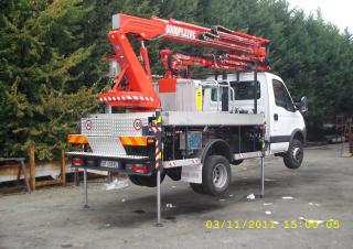 Piattaforme aeree articolate Piattaforme aeree articolate su rimorchio trainabile Benelligru P6.3S2 RC