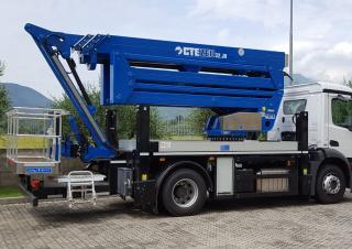 Piattaforme aeree articolate Piattaforme aeree articolate su rimorchio trainabile CTE ZED 32 JHV