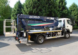 Piattaforme aeree articolate telescopiche Piattaforme aeree telescopiche autocarrate CELA DT30