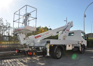 Piattaforme aeree articolate telescopiche Piattaforme aeree telescopiche autocarrate CMC PLA190