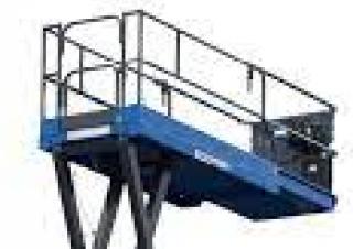 Piattaforme aeree a forbice Piattaforme aeree verticali a pantografo su ruote Aichi SV10E1WL 