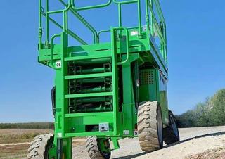 Piattaforme aeree a forbice Piattaforme aeree verticali a pantografo su ruote Mecaplús T12SL