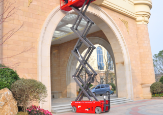 Piattaforme aeree a forbice Piattaforme aeree verticali a pantografo su ruote Mantall XE-100C