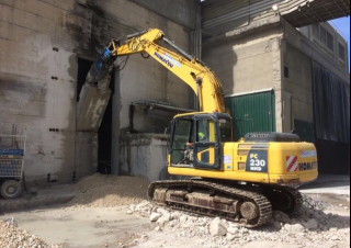 Demolizione - Frantumazione Pinze  idrauliche per calcestruzzo Hammer FR21