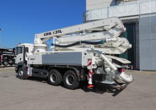 Pompe per calcestruzzo Pompe per calcestruzzo autocarrate CIFA K31L