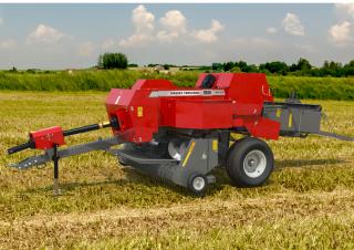 Presse per grandi imballaggi + Presse ad alta pressione Massey Ferguson MF 1842S