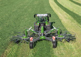 Ranghinatori rotativi Fendt Former 860 C