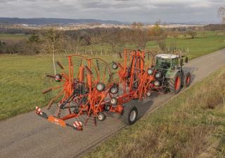 Ranghinatori rotativi Kuhn GA 13231