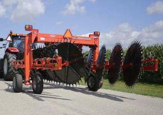 Ranghinatori rotativi Kuhn SR 800