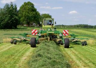 Ranghinatori rotativi Krone Swadro 1000