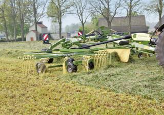 Ranghinatori rotativi Krone Swadro TC 680