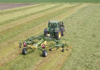 Ranghinatori rotativi Krone Swadro TC 680
