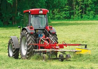 Ranghinatori rotativi Fella TS 391 DN
