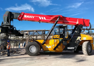 Reach stacker Sany SRSC45V3