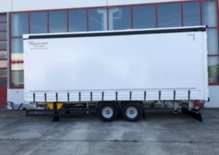 Rimorchi Rimorchi con piattaforma per teloni Möslein TPF 105