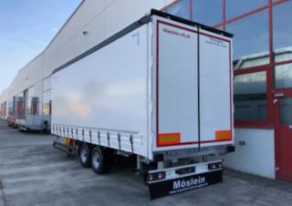 Rimorchi Rimorchi con piattaforma per teloni Möslein TPF 105