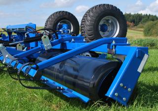 Rulli per prati e campi agricoli DAL-BO MiniMax 950 CB