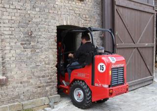 Mini caricatore frontale Schäffer 2030 SLT