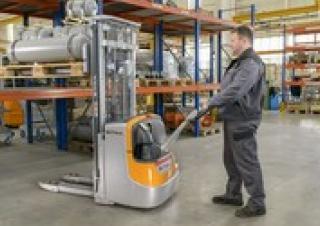 Stoccatori per pallet Impilatori Walkie Still EXV 14 C