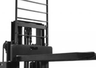 Stoccatori per pallet Impilatori Walkie BT SWE 140 S