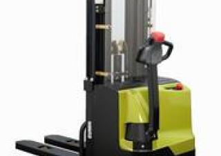 Stoccatori per pallet Impilatori Walkie Clark WSX 14