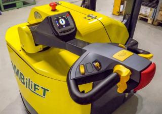 Stoccatori per pallet Impilatori Walkie Combi-Lift Combi CS 850