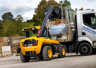 Sollevatori Telescopici Fissi JCB 516-40