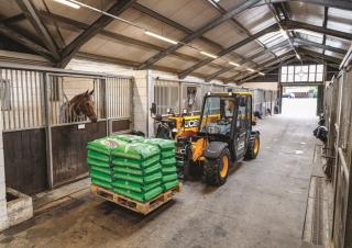 Piattaforme telescopiche elettriche JCB 525-60E Hi-Viz 