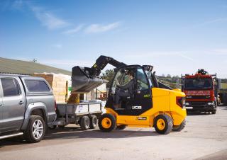 Sollevatori Telescopici Fissi JCB TLT30D  