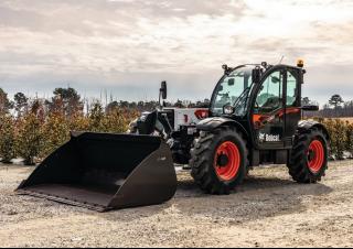 Sollevatori Telescopici Fissi Bobcat VersaHANDLER V923