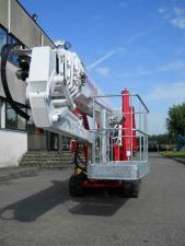 Piattaforme aeree articolate telescopiche Piattaforme aeree telescopiche cingolate Palazzani TSJ 35 C