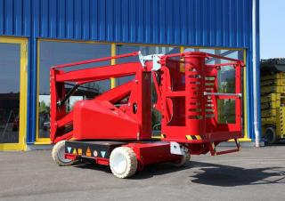 Piattaforme aeree articolate Piattaforme aeree articolate gommate PB Dino 112