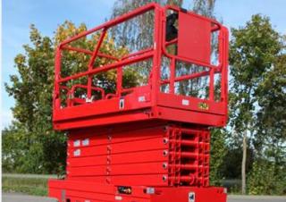 Piattaforme aeree a forbice Piattaforme aeree verticali a pantografo su ruote PB PB S140-12EC