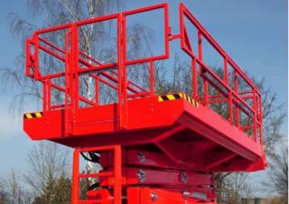Piattaforme aeree a forbice Piattaforme aeree verticali a pantografo su ruote PB PB S151-19E 4x4