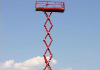 Piattaforme aeree a forbice Piattaforme aeree verticali a pantografo su ruote PB PB S171-12ES