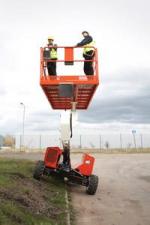 Piattaforme aeree a forbice Piattaforme aeree verticali a pantografo su ruote Snorkel SL30SL