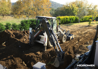Terne Hidromek HMK 102 B Alpha
