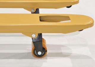 Transpallet elettr. a timone guida terra Caterpillar C25H