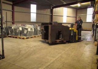 Transpallet elettr. a timone guida terra Combi-Lift Combi PPT 6000