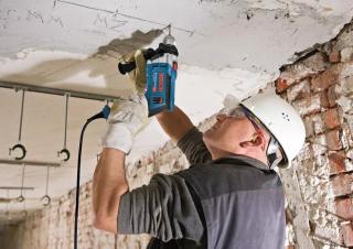 Utansili elettrici Trapani e avvitatori Bosch GSB 16 RE