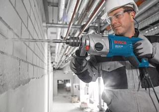 Utansili elettrici Trapani e avvitatori Bosch GSB 162-2 RE