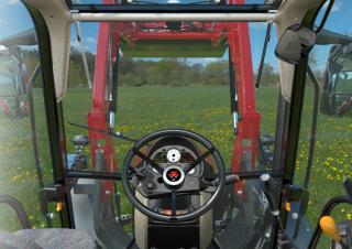 Trattori con trazione 2D Massey Ferguson MF 4709 M